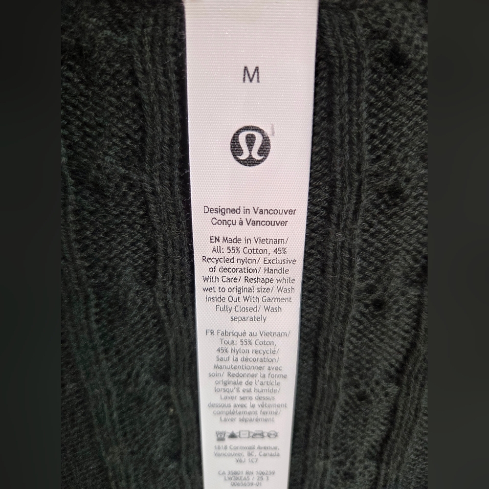 Lululemon Women's Forest Green Cotton Blend Cable Knit Cardigan Size Medium - Picture 3 of 8